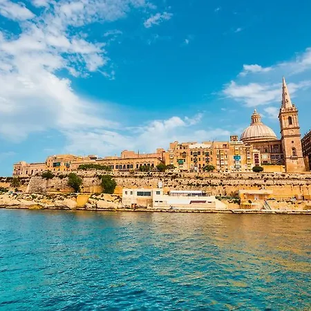 Botel Seagull Ii Luxury Historic Static Charter Valletta