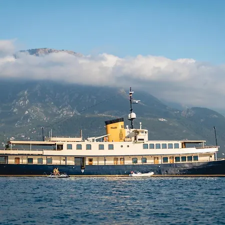 Seagull Ii Luxury Historic Static Charter 4* Valletta