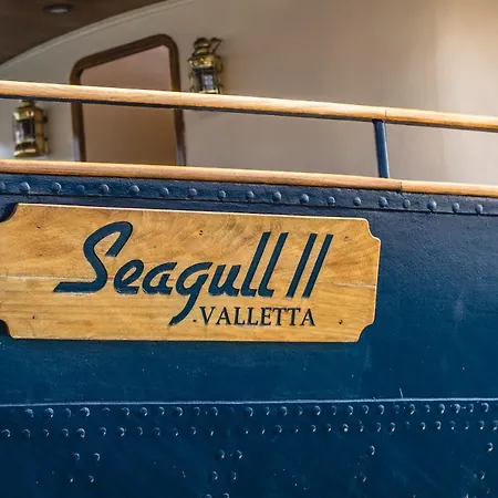 Seagull Ii Luxury Historic Static Charter 4* Valletta